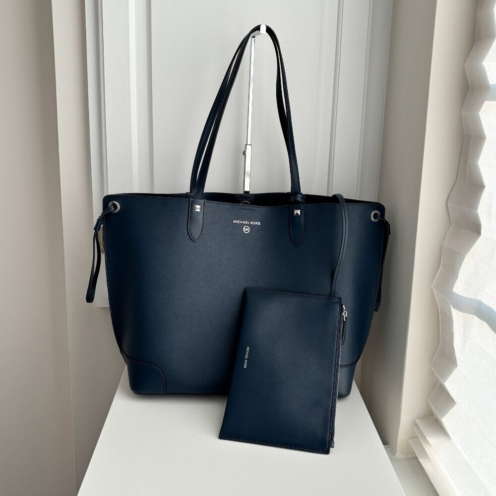 Brand New Michael Kors Dark Blue Tote Bag Wallet Set